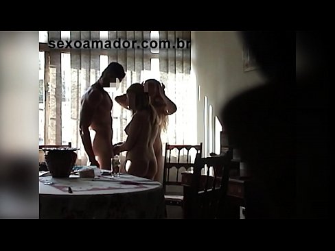 ❤️ Szexbarátok meghívnak egy óriásembert és egy édeshármast vele ❤ Baszás videó at hu.pornpk.ru ️