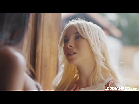 ❤️ A lány néhány hónap után hazajön, és végül a mostohaanyja punciját eszik. ❤ Baszás videó at hu.pornpk.ru ️