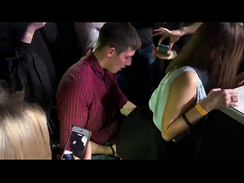 ❤️ Igazi szex egy orosz éjszakai klubban. 18 éves orosz lány anális és vagina baszott éjszakai klubban ❤ Baszás videó at hu.pornpk.ru ️